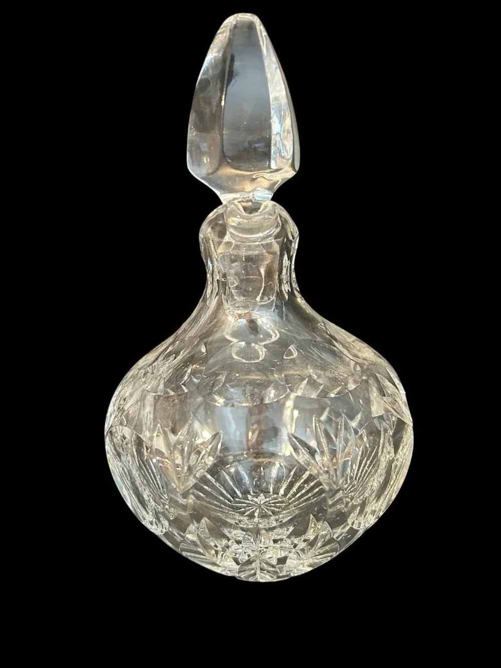 Vintage Elegant Cut Glass Cruets w/ Stoppers Diamond Point Pattern 7x5 Set of 2